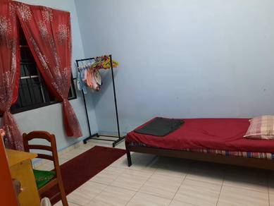 Room-for-rent-Subang-Bestari-Selangor-1