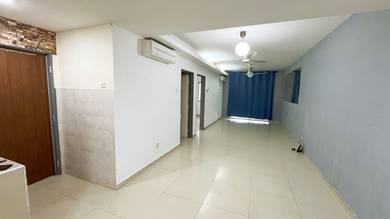 Lumayan Apartment G-FLR HUGE BALCONY Bandar Sri Permaisuri HUKM Cheras