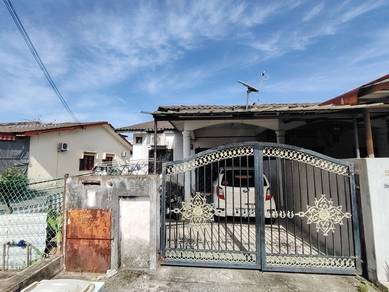 End Lot Single Storey Taman Yayasan Jenjarom NON BUMI LOT NEGO