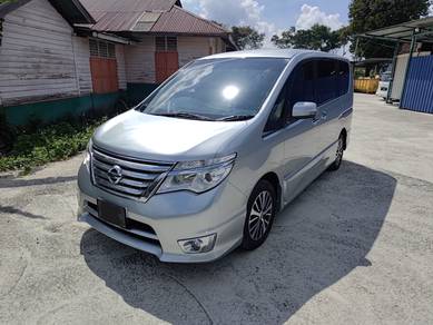 Nissan SERENA 2.0 S-HYBRID HIGHWAY STAR MpV