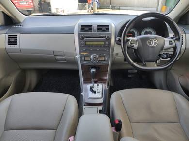 Toyota COROLLA ALTIS 2.0 V 1Y-WARANTY O/PAINT