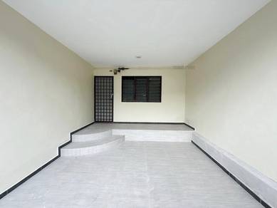 [Kulai] Jalan Sri Putri Taman Putri Fasa 6 | Renovated |