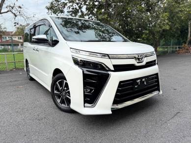 Toyota VOXY 2.0 ZS Kirameki 3 (A)