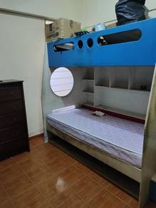 FLAT (LOWCOST) Desa Mentari, Block 8 , PETALING JAYA