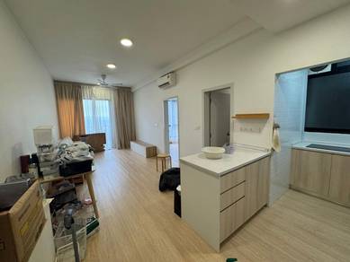 Amani Residence, Bandar Puteri Puchong, High Floor, Morning sun