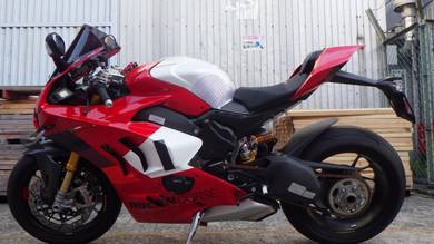 Incoming Ducati Panigale V4R 2023