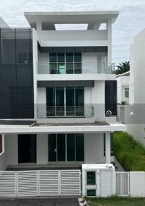 Hill Park Semi D For Sale Penang, Alma