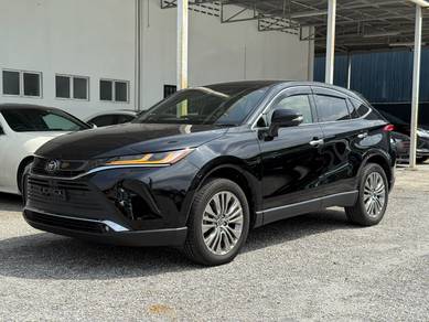 Toyota HARRIER 2.0 Z ( 17k km Like New Car )