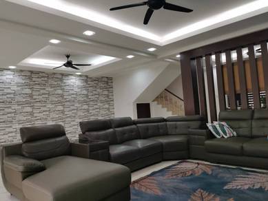Freehold🔥Triplex Townhouse🔥2650sqft🔥@Taman Lagenda Mas Batu9 Cheras