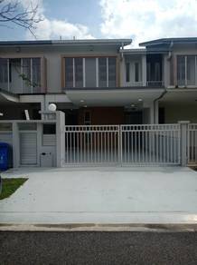 Double Storey Terrace @ Jalan Frekunsi, Elmina East
