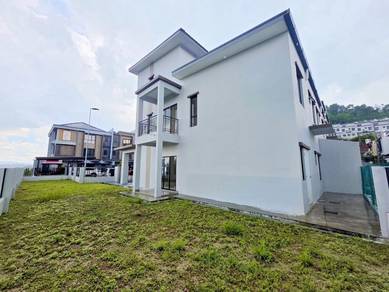 CORNER LOT 3 Storey Terrace Link House Ukay Bistari