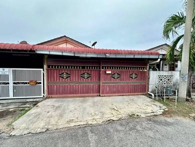 FOR SALE: SINGLE STOREY TERRACE House, Taman Seri Setia, Padang Tembak