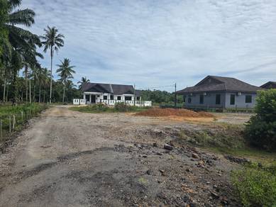 Tanah 2LOT BANGLO CANTIK KG PADANG MENGKUANG BUKIT PAYUNG MARANG