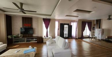 Renovated 2 Storey Semi-D House at Taman Selayang Jaya