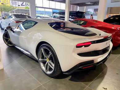 CARBON PACK 2022 Ferrari 296 3.0 GTB LOW MILEAGE