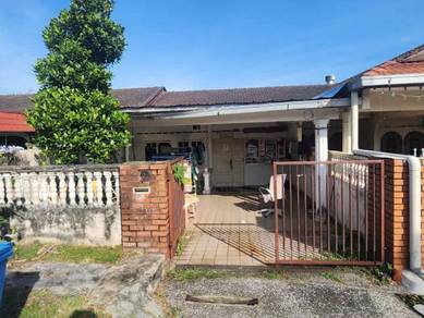 (TERPALING MURAH) 1 Storey Terrace Seksyen 2, Shah Alam