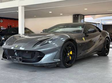 Ferrari 812 6.5L SUPERFAST (A)
