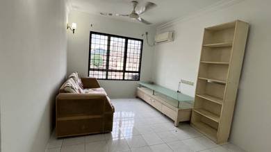 damansara damai (apartment bayu) partially furnished, 1 carpark