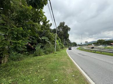 1 Acre Batang Benar Pajam Nilai Next to the Mature Housing Area