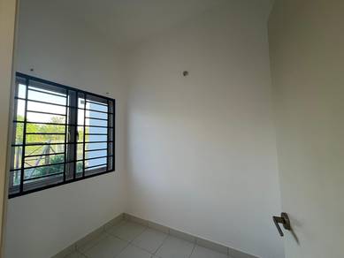 2-storey-Terraced-House-for-sale-Bandar-Bukit-Raja-Selangor-3