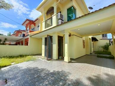 Vision Homes Seremban 2 (Renovated unit) Car Porch full tiles