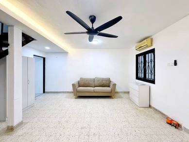 RUMAH SEWA REFURBISHED CANTIK💥💥Taman Melawati, Jalan F, Kuala Lumpur