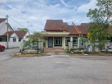 ENDLOT Single Storey Terrace ,Jalan Makyong, Bandar Bukit Raja, Klang
