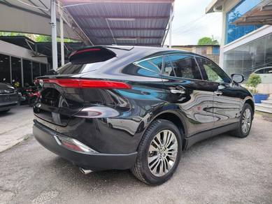Toyota HARRIER 2.0 Z HUD DIM BSM 4CAM UNREG