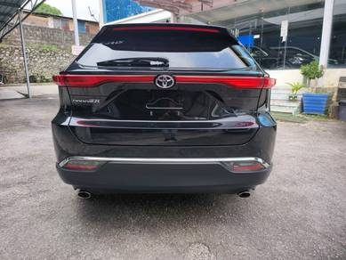 Toyota HARRIER 2.0 Z HUD DIM BSM 4CAM UNREG