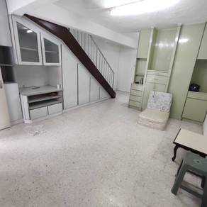 2.5 storey @ Desa Setapak Freehold, Renov Extend Kitchen, Wide road