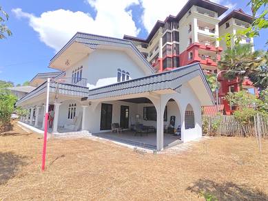 2 Storey Bungalow House (999 Title) at Bampfylde, Crookshank Road