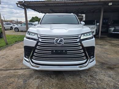 Lexus LX600 with Modellista Bodykit 7 Seater!