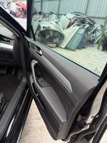 VOLKSWAGEN PASSAT b8 SPARE PARTS