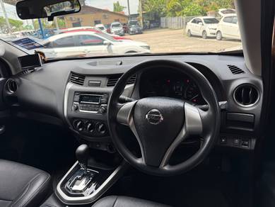 Nissan NAVARA 2.5 SE (AT) (A) NP300