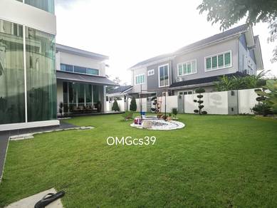 MOVE IN CONDITION Seksyen 7 Shah Alam 3 Story Bungalow FULLY RENOVATED