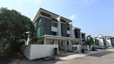3-Storey CORNER House, Cyberjaya FREEHOLD 【~30% BELOW MARKET VALUE!!】