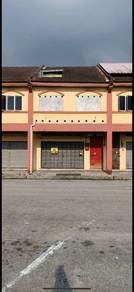 Taman Makmur 2-Storey shop house (Bird house)