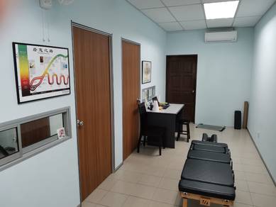 Jalan Jelutong 3-Storey Shop @ Ground Floor 1200sf Facing Main Road