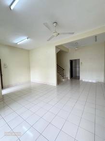 Good Condition 2 Storey 20X75 Kerongsang Bandar Puteri Klang for rent
