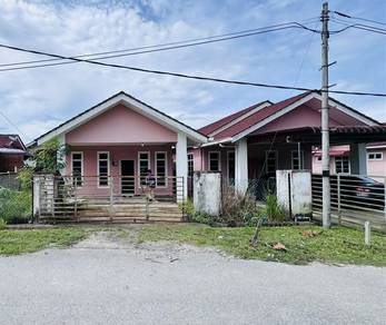 Rumah SEMI D CANTIK 4BILIK TERMURAH KG TASEK BUKIT PAYUNG MARANG