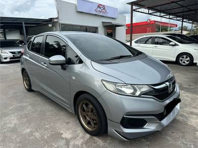 Honda JAZZ 1.5 (A)FACELIFT BODYKIT FULL LOAN