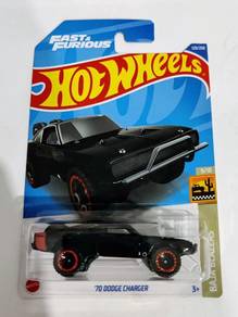 Hot Wheels 70 Dodge Charger Fast & Furious hitam