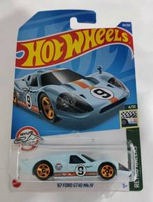 Hot Wheels 67 Ford GT40 Mk.IV gulf #9