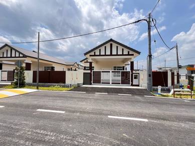 TERMURAH NEW BUNGALOW FREEHOLD ! Taman Serom Perdana Bandar Tangkak