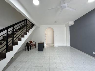 Taman Bukit Indah Johor Bahru / Double Storey Terrace House /Renovated