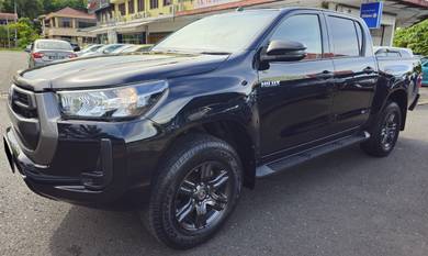 Toyota HILUX D/CAB 2.4 A VNT FL (AT) (4X4)🖤