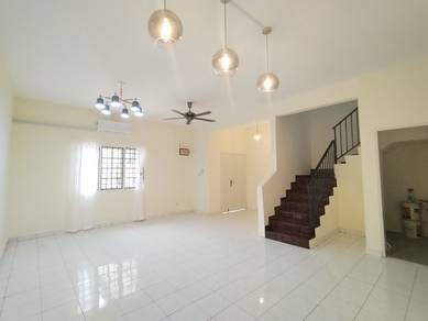 Damai! Damai Taman Seri Rasa newly renova Double storey house for rent
