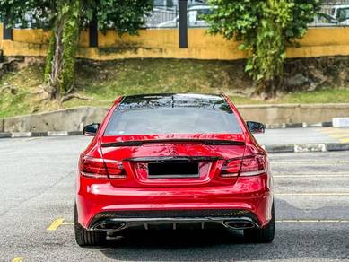 Mercedes Benz E250 2.0 AMG Coupe Sport HRERim