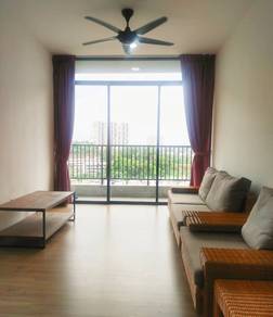 The Garden Condominium | Corner Unit 989 Sqft | Partially Furnished