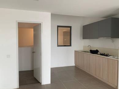 [Kepong Suite Enesta]💥Best Deal Unit Walk to MRT Bus Station Furnish